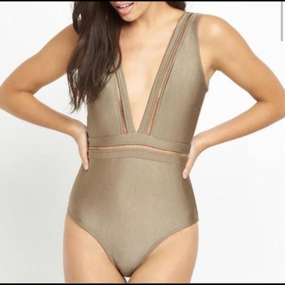 Ted Baker London Plunge One Piece Swimsuit - NEW - Picture 2 of 15